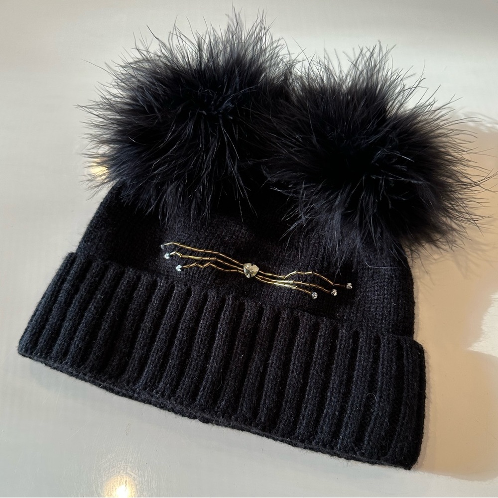 Kate Spade black stocking cap - cats meow